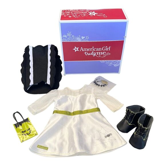 NEW American Girl MOD MONSTER COSTUME Halloween Dress Boots Necklace Wig Bag BOX - Picture 7 of 10